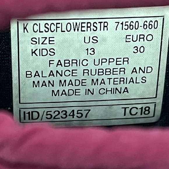 Bogs Classic Flowers Waterproof Boots Pink (kids)size 13 - Picture 8 of 12